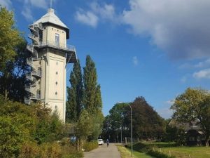Witte watertoren in Dordrecht