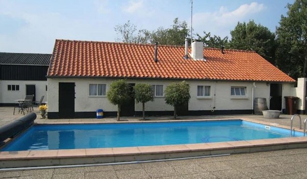 Vakantiehuis met buitenzwembad in Brabant
